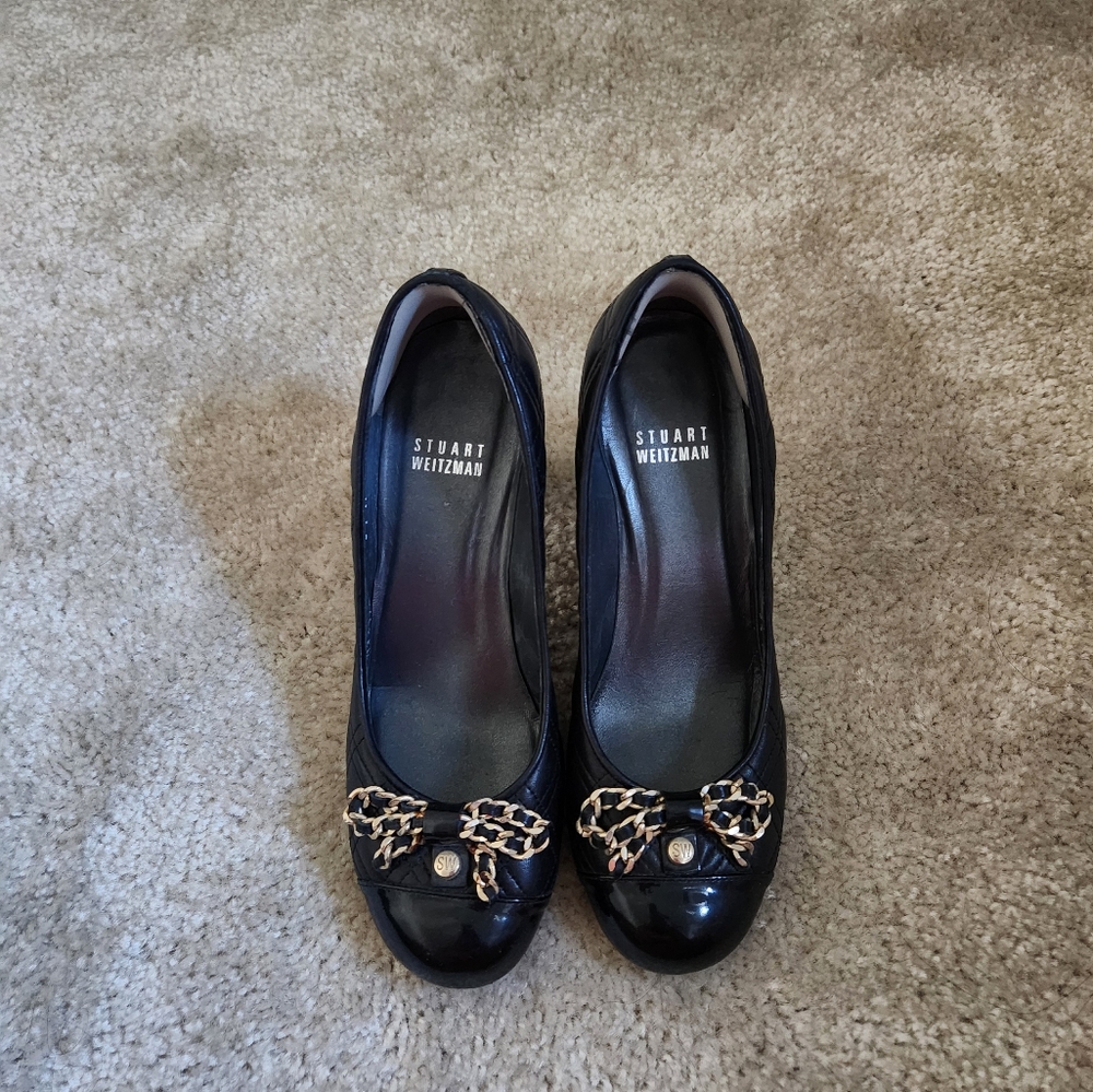 Stuart Weitzman Chunky Round Toe Pump Quilted Leather And Metal Bow ballet Black
